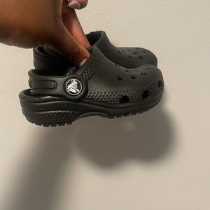 Toddler Black Crocs